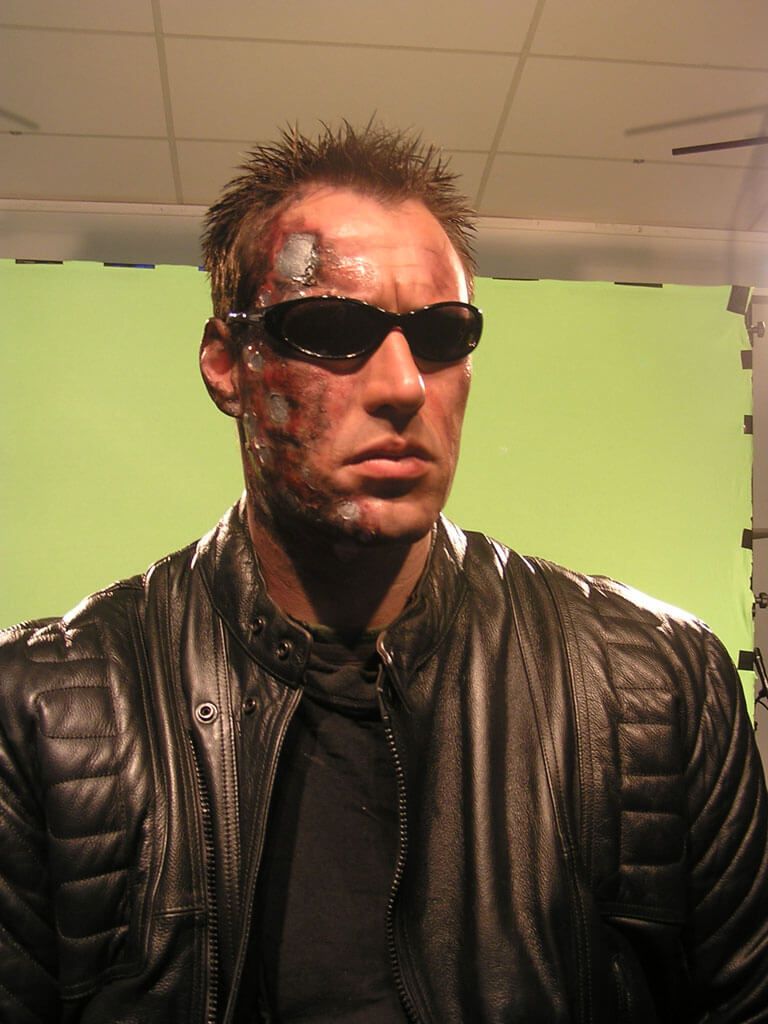 arnold-schwarzenegger-terminator-impersonator