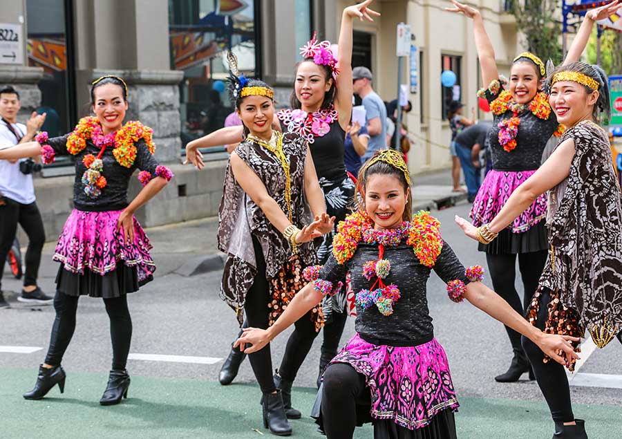 thai-dancers-04