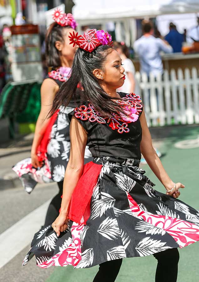 thai-dancers-09