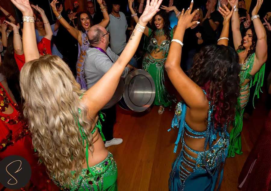 The Melbourne Bellydance Team