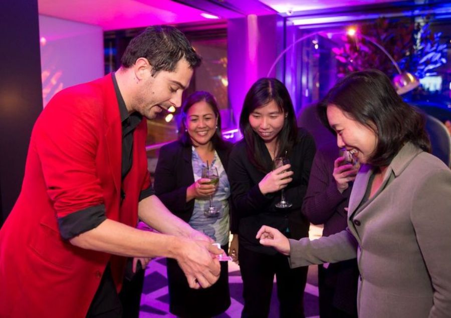 sydney magician liam power